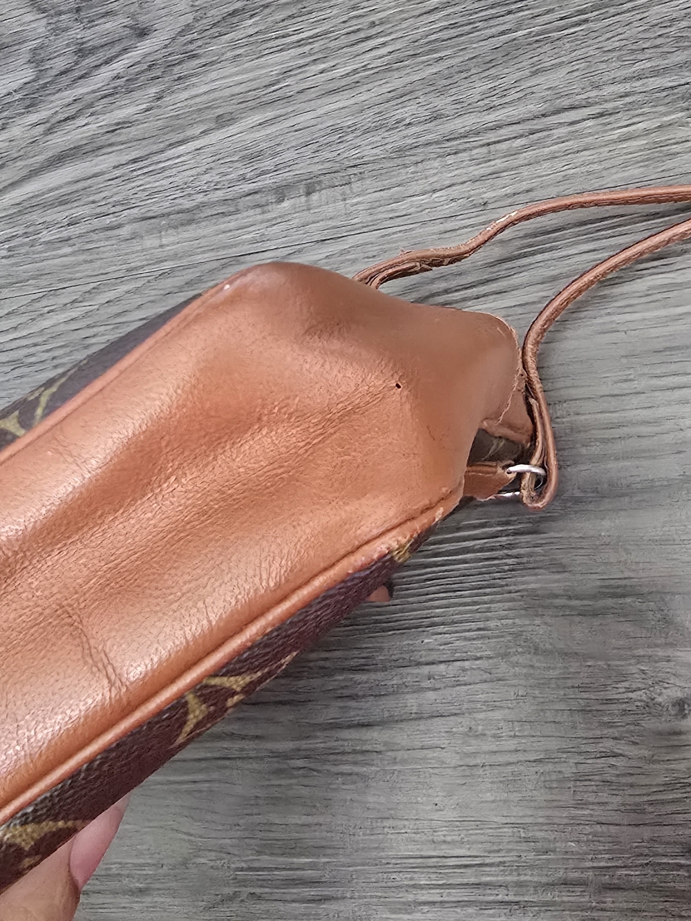 Vintage Louis Vuitton Wristlet - Picture 15 of 16